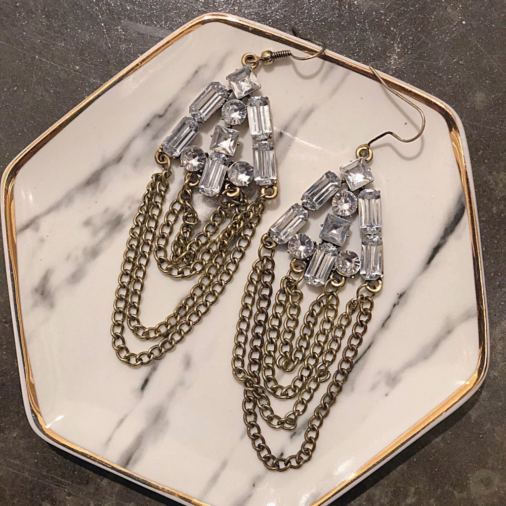 Chic dressy earrings never worn